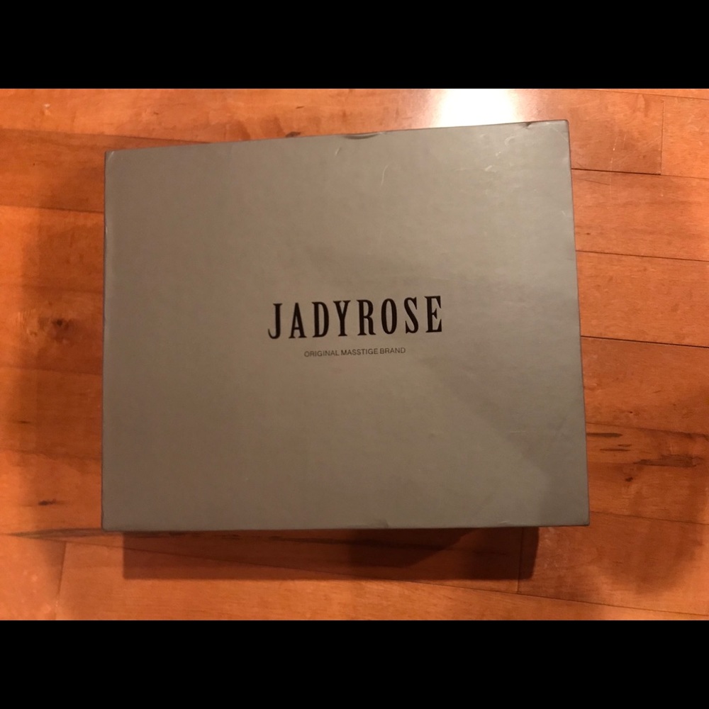 Boots - Picture 7 of 7